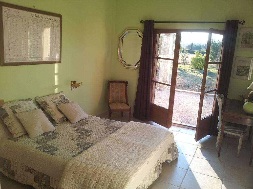 Lamanderie En Provence Bed & Breakfast Alleins Rom bilde